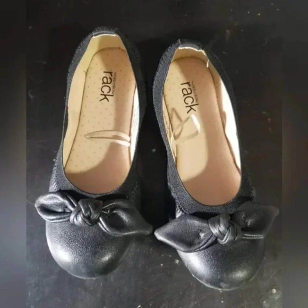Little girl black bow Nordstrom ballet shoes size 12